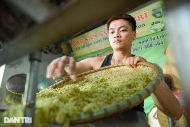 Bên trong ngôi làng chuyên làm đặc sản mùa thu Hà Nội