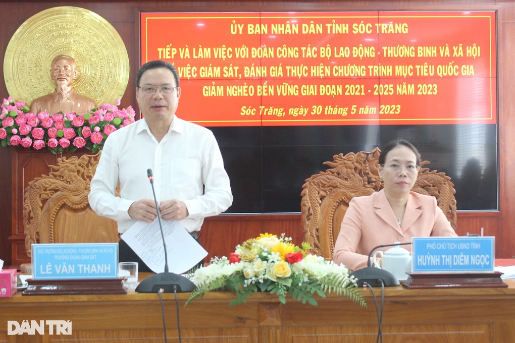 Phát huy tinh thần chịu khó làm ăn của người dân để vươn lên thoát nghèo - 4 Phát huy tinh thần chịu khó làm ăn của người dân để vươn lên thoát nghèo - 4