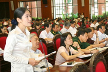 “Bỏ cách đánh giá công chức nể nang, hình thức”