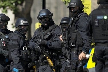 WSJ: Mạng lưới khủng bố tấn công tại Pháp có chân rết tại Anh