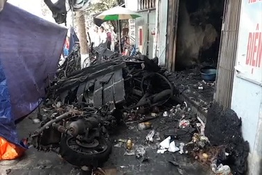 Hiện trường vụ cháy nhà khiến 3 người trong gia đình chết thảm