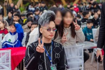 Cuộc thi Vua nem chua ở Hòa Bình gây tranh cãi vì mời "TikToker giang hồ"