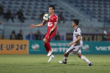 HLV Huỳnh Đức bức xúc với cách huấn luyện của U22 Việt Nam