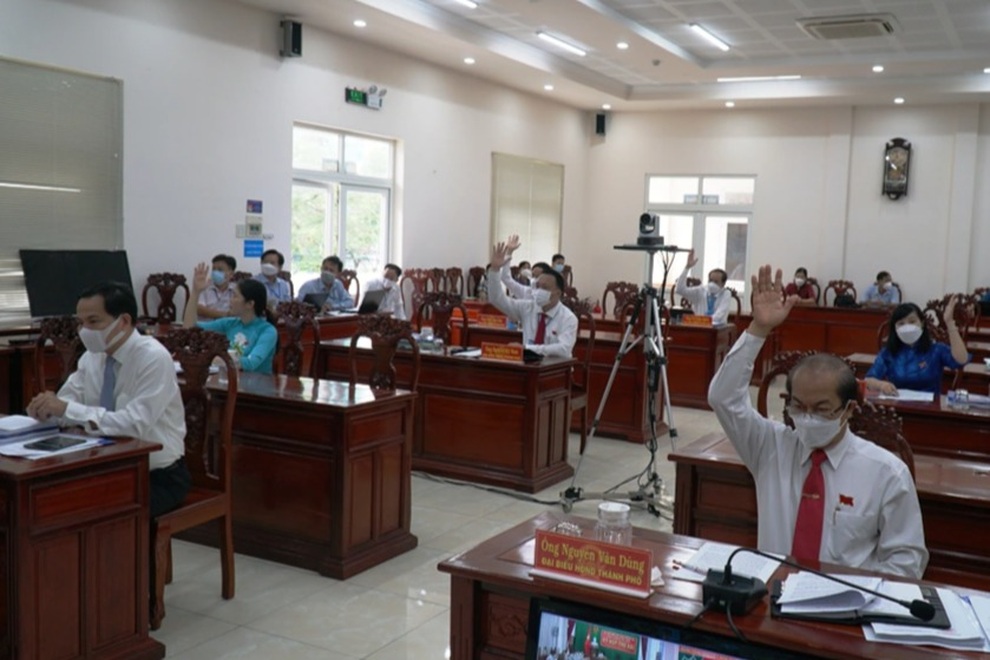 Cần Thơ: HĐND họp trực tuyến, chất vấn bằng phiếu, trả lời bằng văn bản - 1 Cần Thơ: HĐND họp trực tuyến, chất vấn bằng phiếu, trả lời bằng văn bản - 1