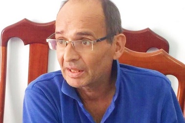 Mật phục bắt thầy giáo Pháp bị Interpol truy nã tại Việt Nam