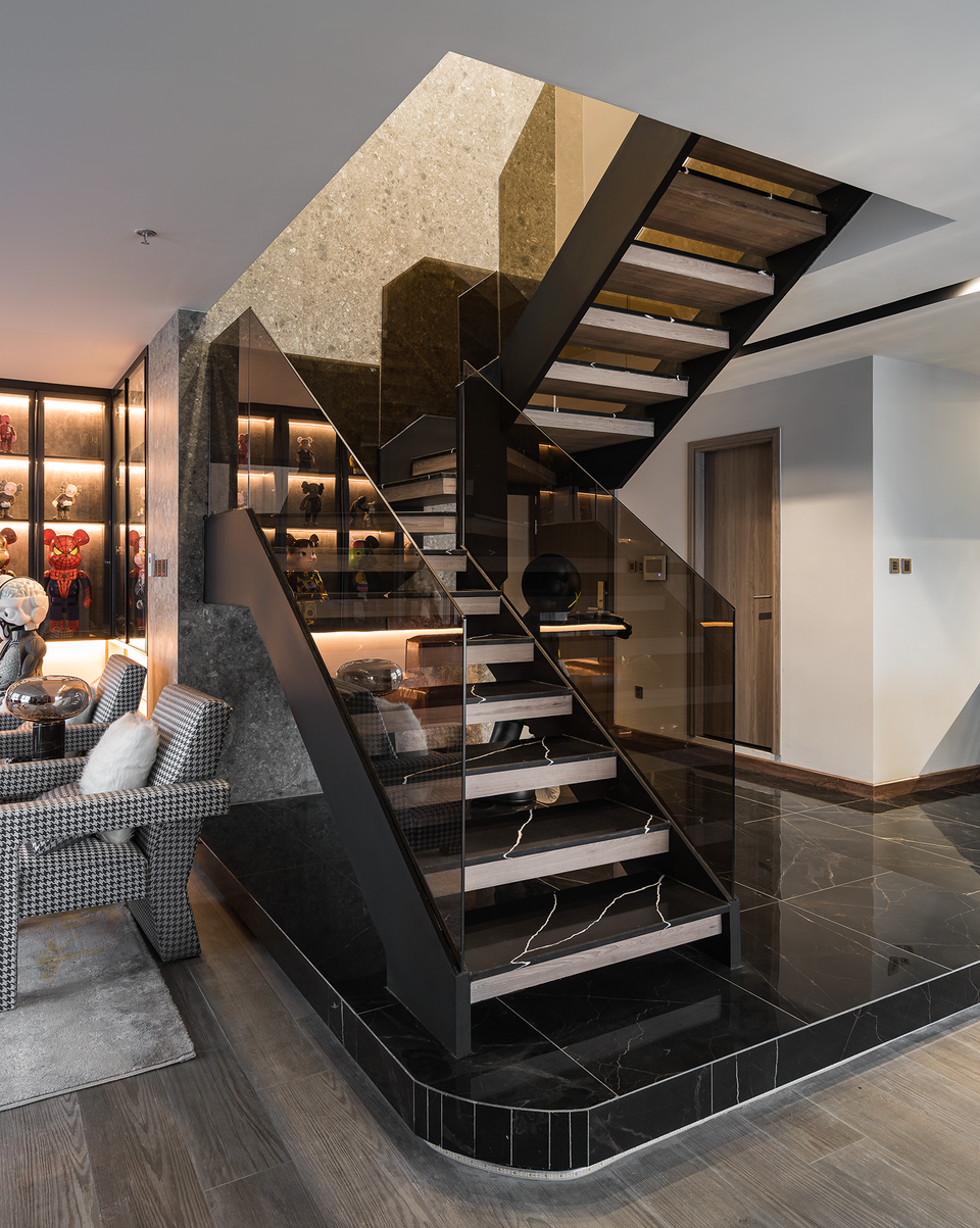 Căn hộ Hà Nội đẹp lạ trưng bày cả bộ sưu tập đồ chơi khủng của gia chủ 9X - 9