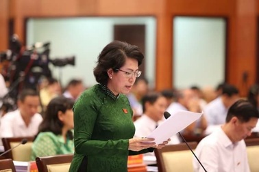 TPHCM "tuyên chiến" với phí phi chính thức