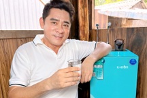 Diễn viên Huỳnh Anh Tuấn chia sẻ bí quyết an tâm sống khỏe khi nguồn nước ô nhiễm