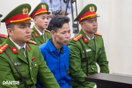 Kẻ đổ xăng đốt quán cà phê khiến 11 người tử vong khai "tai điếc, mắt mờ"