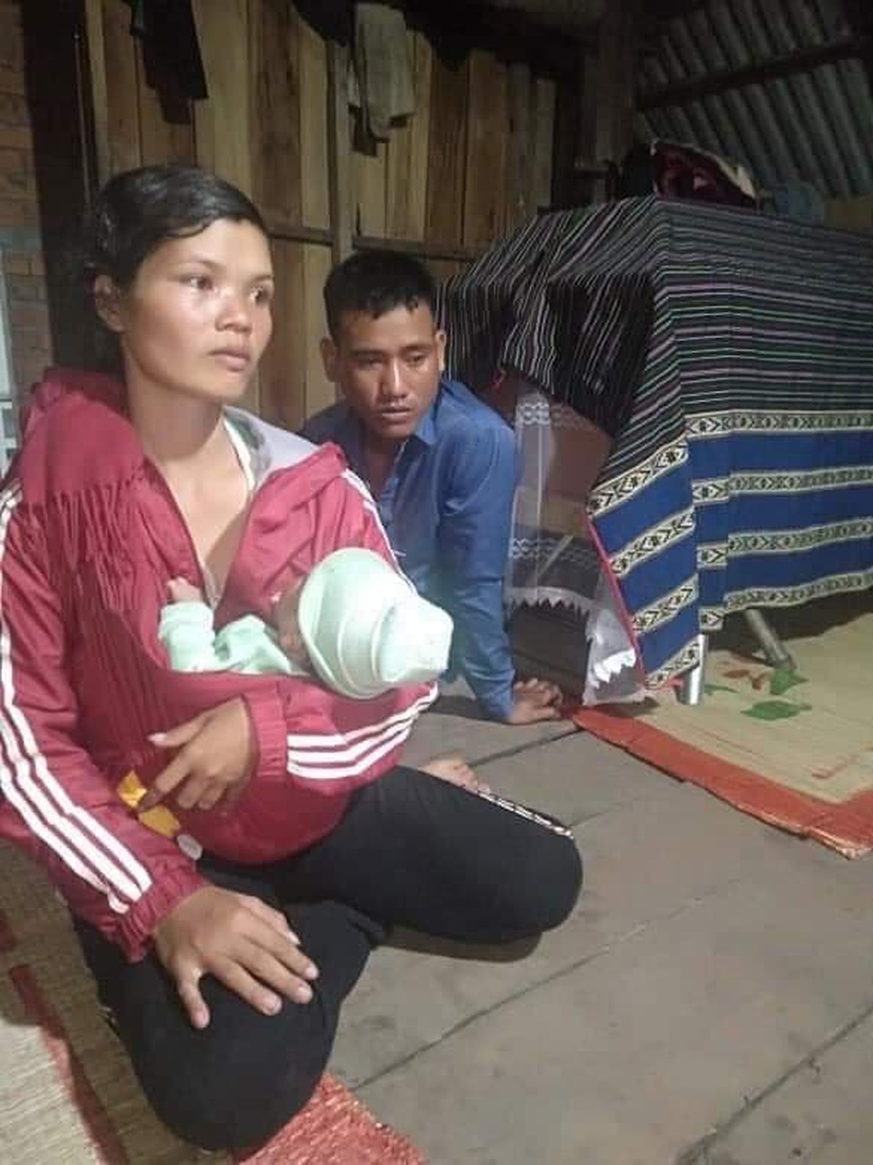 Ngộ độc sắn luộc, 3 cháu nhỏ thương vong - 2 Ngộ độc sắn luộc, 3 cháu nhỏ thương vong - 2