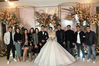 Dàn sao đội tuyển Việt Nam dự lễ cưới Bùi Tiến Dũng tại Hà Nội