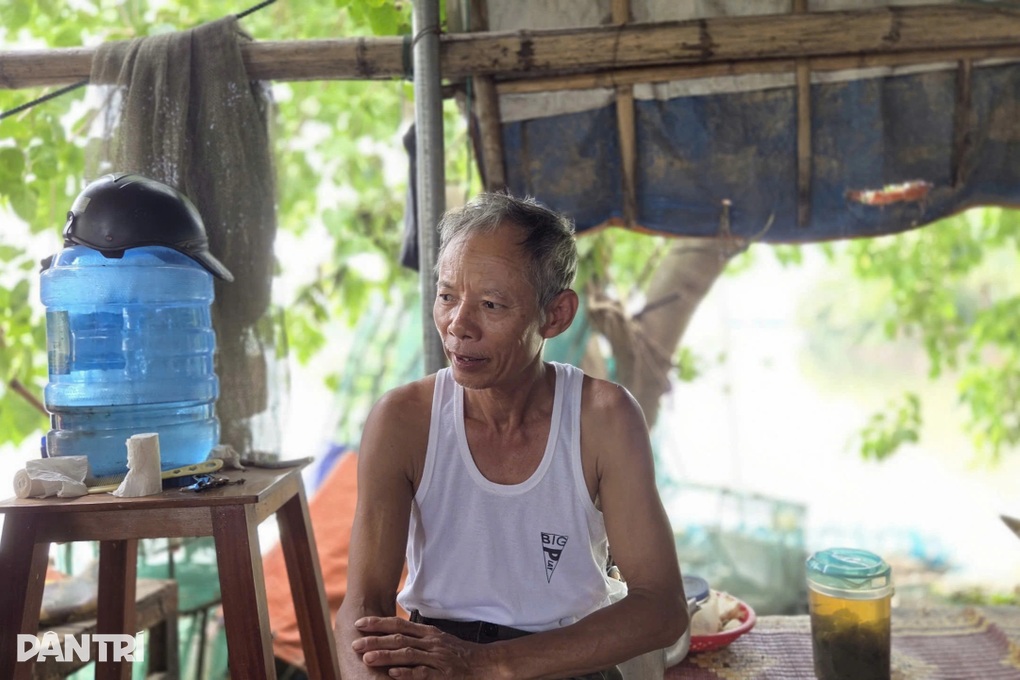 Chủ đầm tôm lo trắng tay lần thứ 2 trong năm vì bão Bualoi sắp đổ bộ - 2 Chủ đầm tôm lo trắng tay lần thứ 2 trong năm vì bão Bualoi sắp đổ bộ - 2