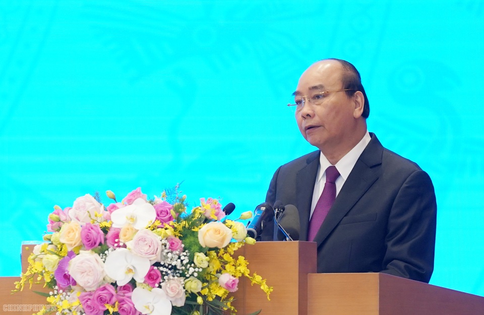 Thủ tướng gửi lời cảm ơn đến từng người dân, từng công chức, viên chức! - 1 Thủ tướng gửi lời cảm ơn đến từng người dân, từng công chức, viên chức! - 1