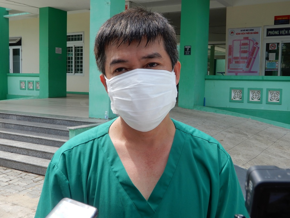 Nhiệm vụ đặc biệt của các bác sĩ Chợ Rẫy tại tâm dịch Đà Nẵng - 1 Nhiệm vụ đặc biệt của các bác sĩ Chợ Rẫy tại tâm dịch Đà Nẵng - 1