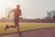 Rủi ro từ trào lưu mua "giày ảo" giá nghìn USD để... kiếm tiền