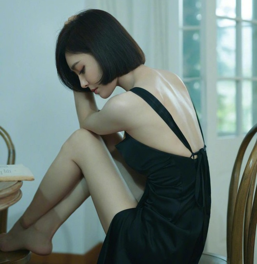 Cuộc sống độc thân vui vẻ của Phú Sát hoàng hậu Tần Lam ở tuổi 43 - 4 Cuộc sống độc thân vui vẻ của Phú Sát hoàng hậu Tần Lam ở tuổi 43 - 4