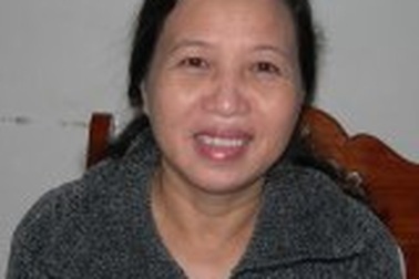 Một mẹ nuôi 4 con đại học