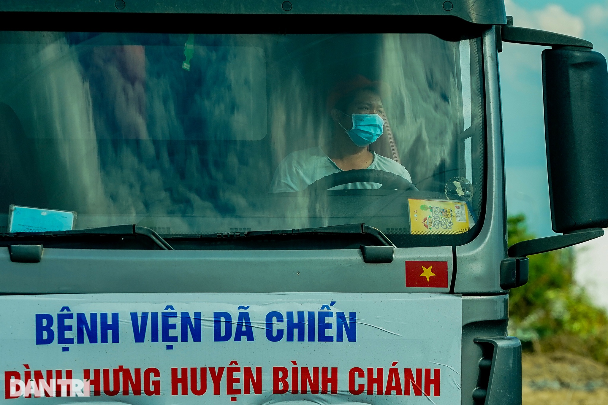 TPHCM thần tốc xây dựng bệnh viện dã chiến trên đầm lầy rộng 5 héc-ta - 13 TPHCM thần tốc xây dựng bệnh viện dã chiến trên đầm lầy rộng 5 héc-ta - 13