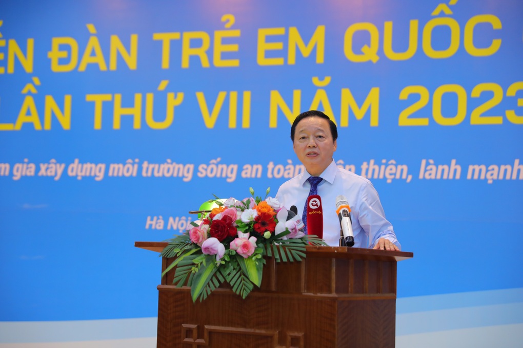 Phó Thủ tướng: Bảo vệ trẻ em phải làm bằng trách nhiệm và lương tâm - 1 Phó Thủ tướng: Bảo vệ trẻ em phải làm bằng trách nhiệm và lương tâm - 1