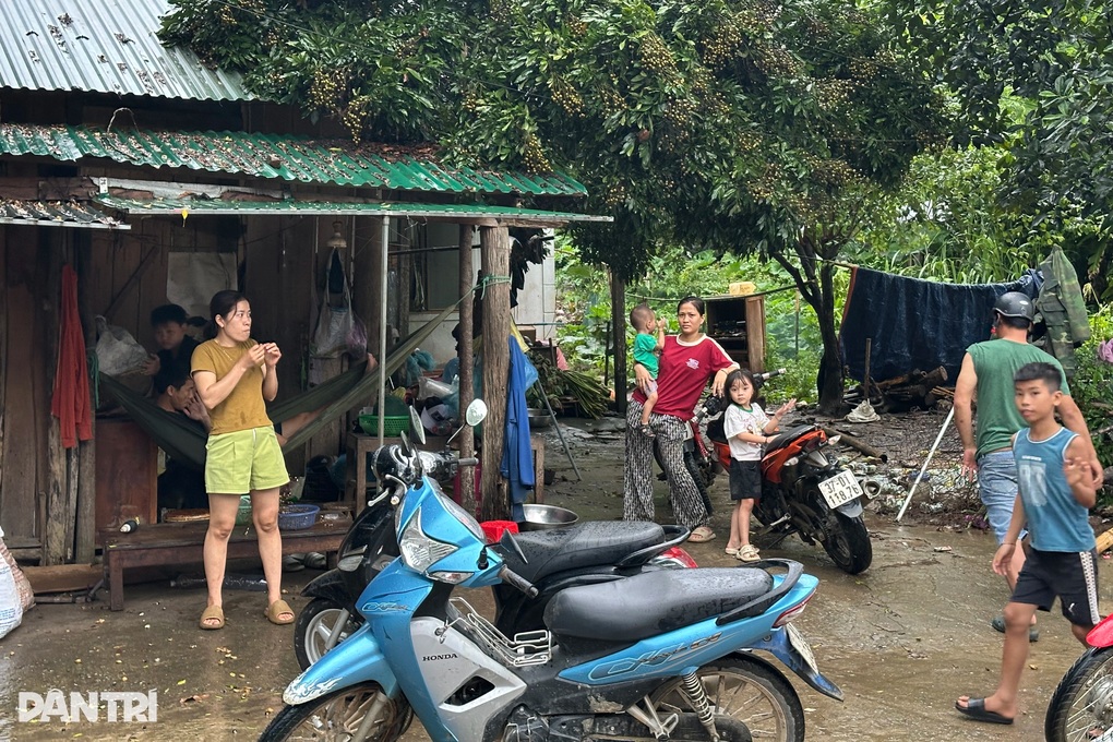 Đại diện nhà máy thủy điện Bản Vẽ nói về tin đồn vỡ đập - 3 Đại diện nhà máy thủy điện Bản Vẽ nói về tin đồn vỡ đập - 3