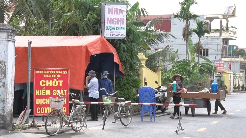 Hải Phòng khuyến cáo người dân Vĩnh Bảo ở nhà, đi chợ bằng phiếu 3 lần/tuần - 1 Hải Phòng khuyến cáo người dân Vĩnh Bảo ở nhà, đi chợ bằng phiếu 3 lần/tuần - 1