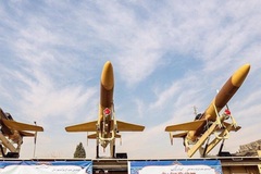 Iran dọa tung vũ khí mạnh hơn trong cuộc chiến với Mỹ