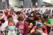 Vụ giám đốc Trung Quốc về nước: Nhiều đơn vị muốn tuyển lao động "bơ vơ"