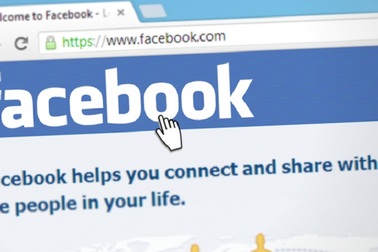 Tác hại của việc thông tin sai sự thật trên Facebook