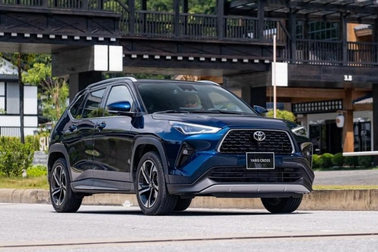 Toyota Yaris Cross và Raize có giá mới, giảm nhiều nhất gần 100 triệu đồng
