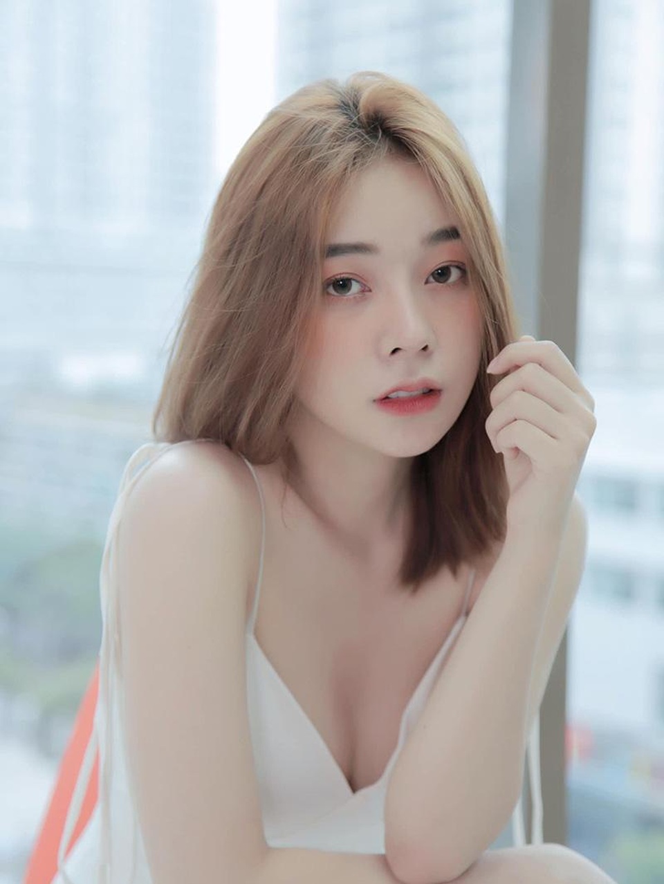 Điểm mặt những hot girl Tik Tok gây bão cộng đồng mạng năm 2020 - 1 Điểm mặt những hot girl Tik Tok gây bão cộng đồng mạng năm 2020 - 1
