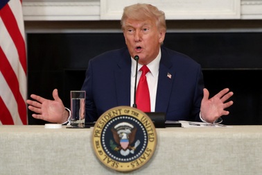 Vì sao ông Trump quyết theo đuổi thoả thuận hạt nhân với Iran?