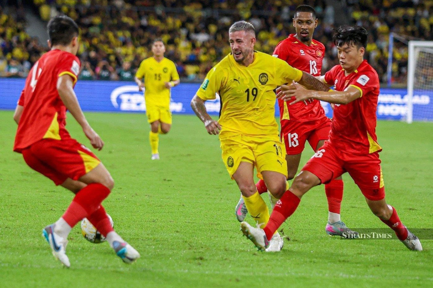 Cựu quan chức AFF: “Không dễ để AFC xử Malaysia thua tuyển Việt Nam 0-3”