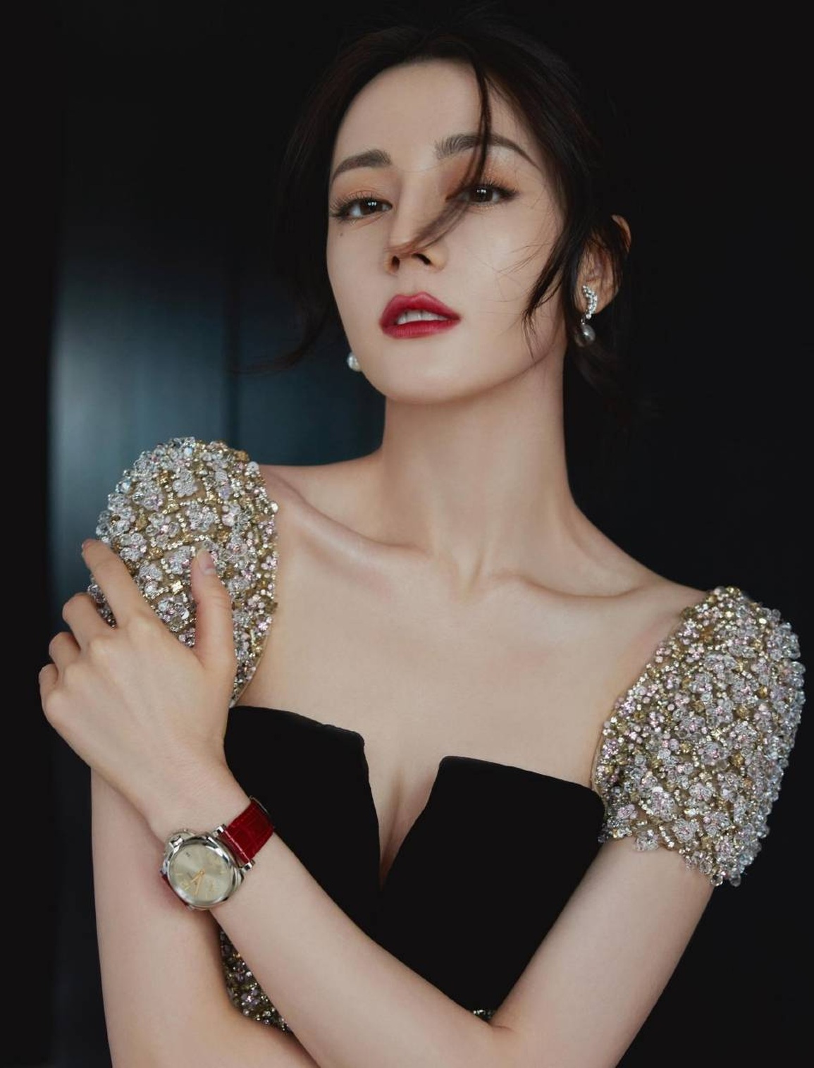 Khán giả không phục khi mỹ nhân Tân Cương Địch Lệ Nhiệt Ba được tung hô - 4