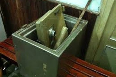 Đánh lại chùm chìa khóa nhà người quen để trộm cắp tài sản