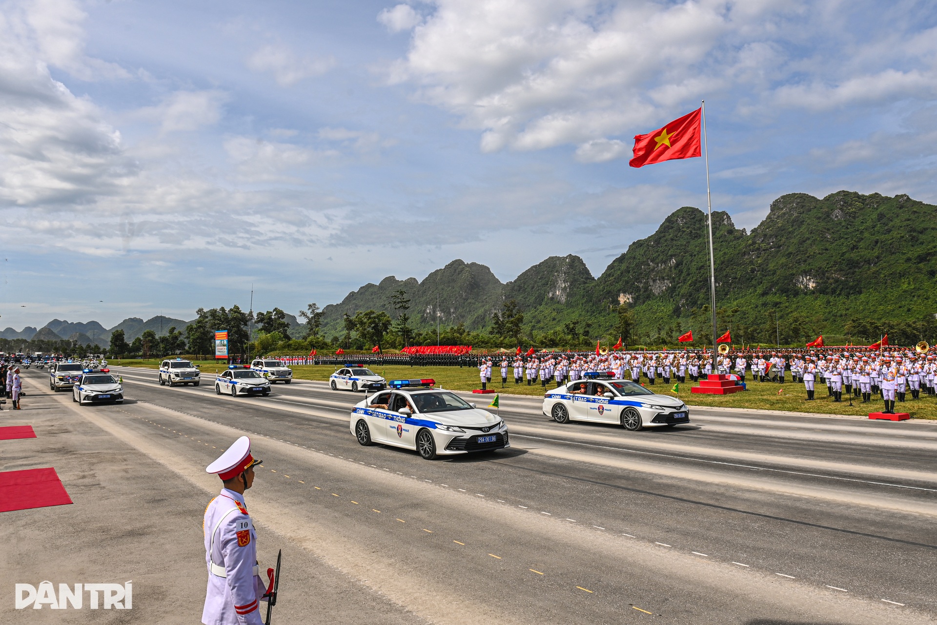 Gần 16.000 chiến sĩ hợp luyện diễu binh, diễu hành đại lễ A80 - 16 Gần 16.000 chiến sĩ hợp luyện diễu binh, diễu hành đại lễ A80 - 16