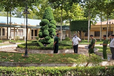 Người đàn ông tử vong trong công viên của bệnh viện Quân Y 120