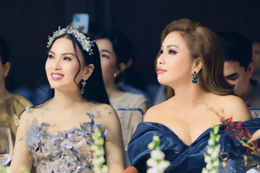 Chị em Hà Phương - Minh Tuyết hội ngộ, gây chú ý vì nhan sắc trẻ trung