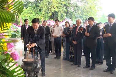 Long trọng lễ giỗ lần thứ 91 cụ Phó bảng Nguyễn Sinh Sắc