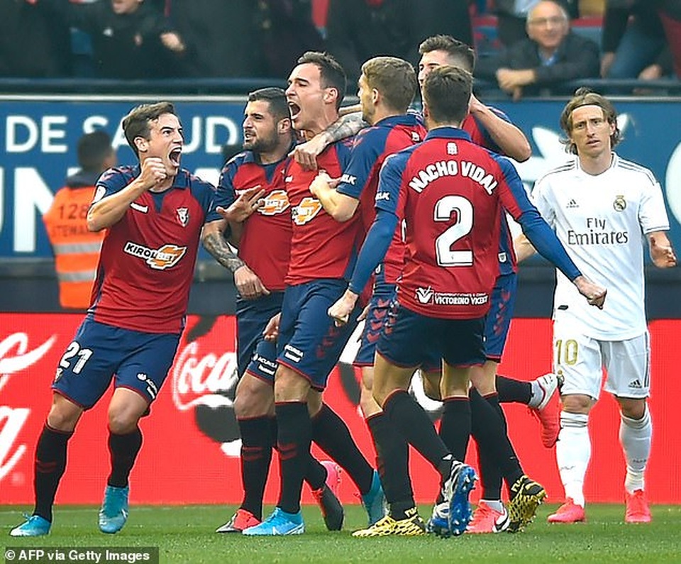 Osasuna 1-4 Real Madrid: Đoàn quân HLV Zidane vững ngôi đầu - 4 Osasuna 1-4 Real Madrid: Đoàn quân HLV Zidane vững ngôi đầu - 4