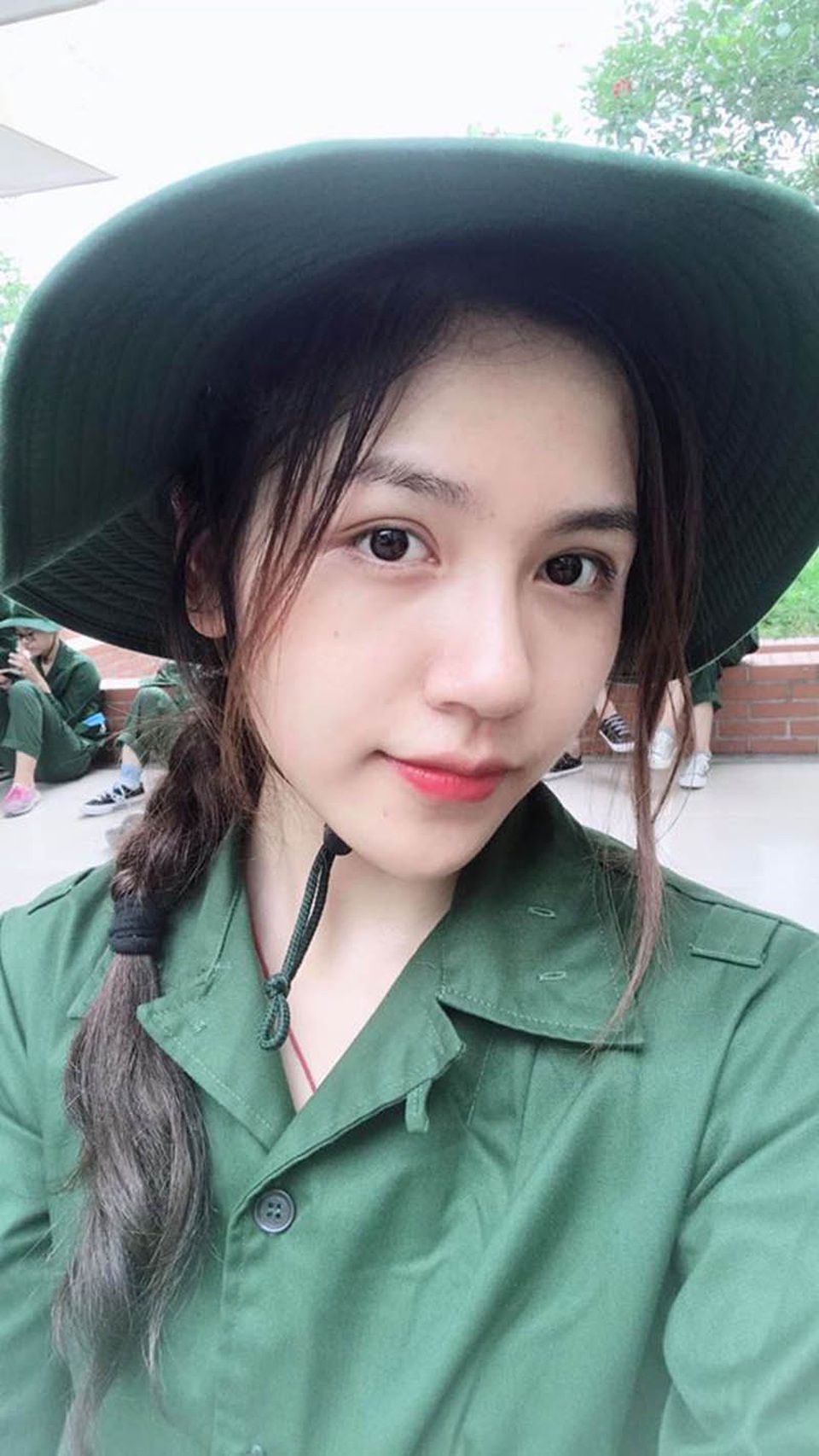 10X vừa xinh vừa học giỏi: “Càng khó khăn thì càng quyết tâm” - 2 10X vừa xinh vừa học giỏi: “Càng khó khăn thì càng quyết tâm” - 2