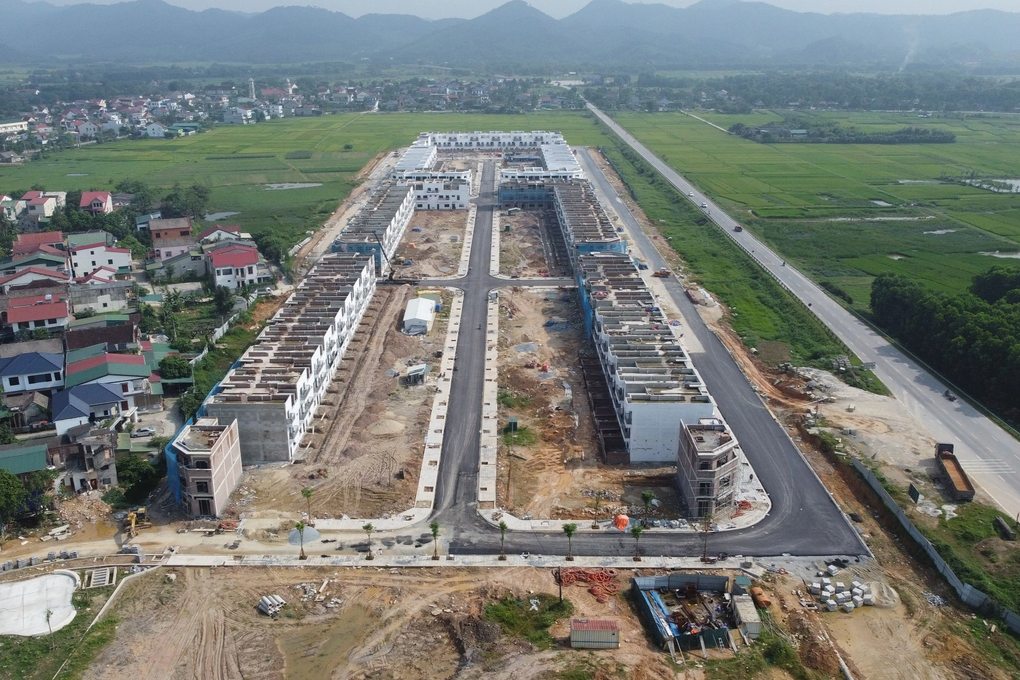 Chiếm đất xây dự án 800 tỷ đồng, chủ đầu tư bị đề nghị phạt gần 4 tỷ đồng - 1 Chiếm đất xây dự án 800 tỷ đồng, chủ đầu tư bị đề nghị phạt gần 4 tỷ đồng - 1