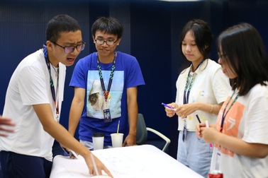 FCT Club: Câu lạc bộ lập trình với triết lý "ngược chiều"