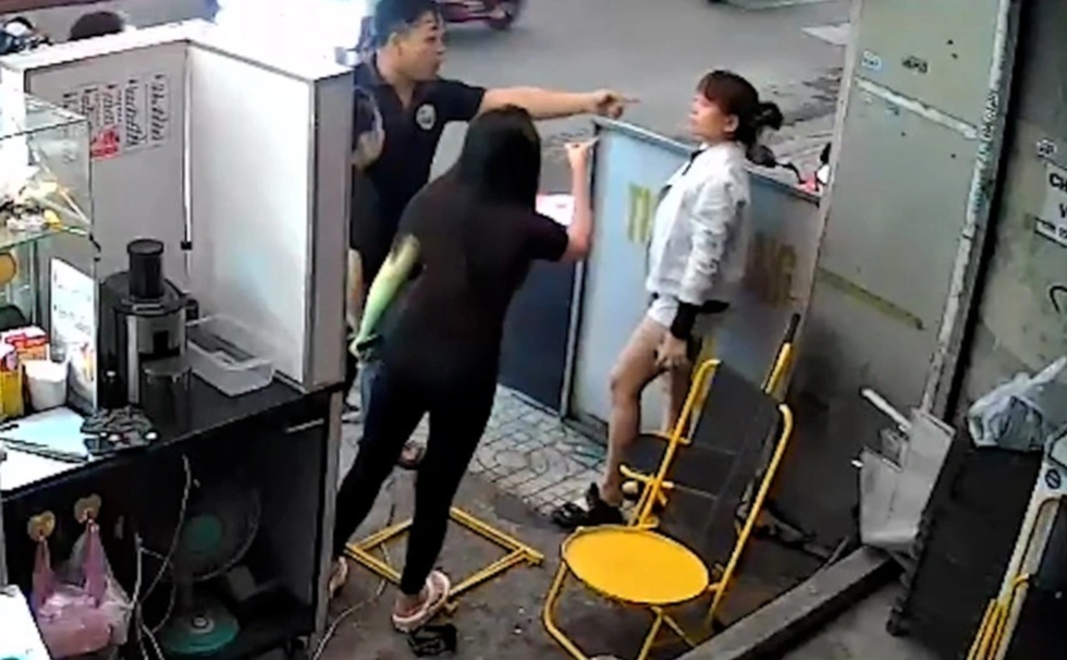 Người phụ nữ bị hành hung ở TPHCM: Tôi không nhận lời xin lỗi - 1