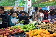 Bán lẻ Việt về tay ngoại: “Trông thế thôi mà nguy hiểm lắm”!