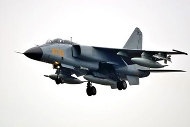 Trung Quốc điều 24 máy bay ném bom tới sát Nhật Bản