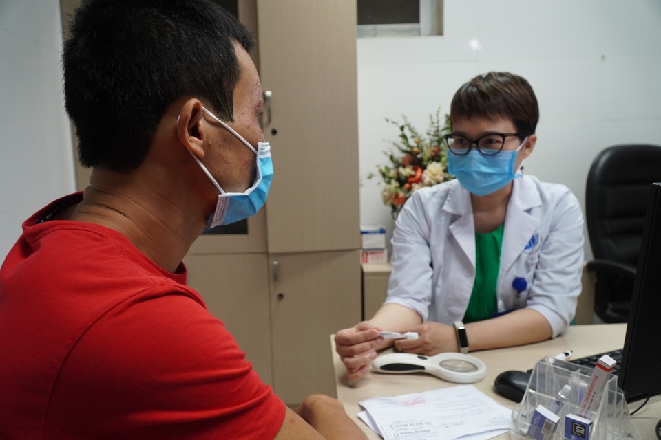Mùa bùng phát loài kiến “độc tính mạnh hơn rắn hổ mang” ở Hà Nội - 1 Mùa bùng phát loài kiến “độc tính mạnh hơn rắn hổ mang” ở Hà Nội - 1