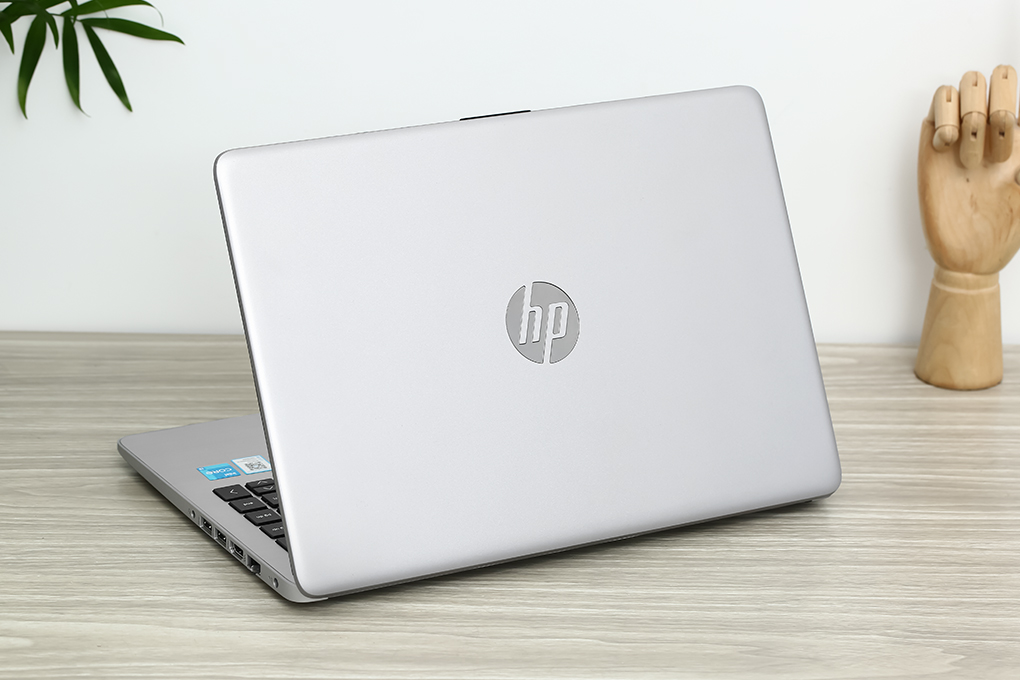 Laptop gọn nhẹ, linh hoạt cho người ưa xê dịch - 3 Laptop gọn nhẹ, linh hoạt cho người ưa xê dịch - 3