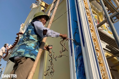 Thực hư chuyện dị nhân Nam Định muốn bán móng tay dài hơn 1m giá 7 tỷ đồng