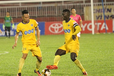 Vòng 21 V-League 2017: “Chung kết” ở xứ Thanh