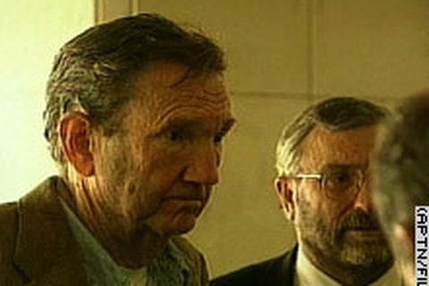 Cựu Bộ trưởng Tư pháp Mỹ sẽ tham gia bảo vệ Saddam